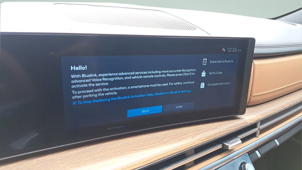 Used 2025 Hyundai Santa Fe Limited image 24