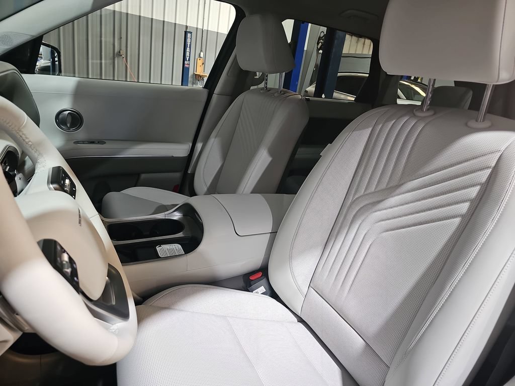 New 2026 Hyundai Palisade FWD Hybrid image 16