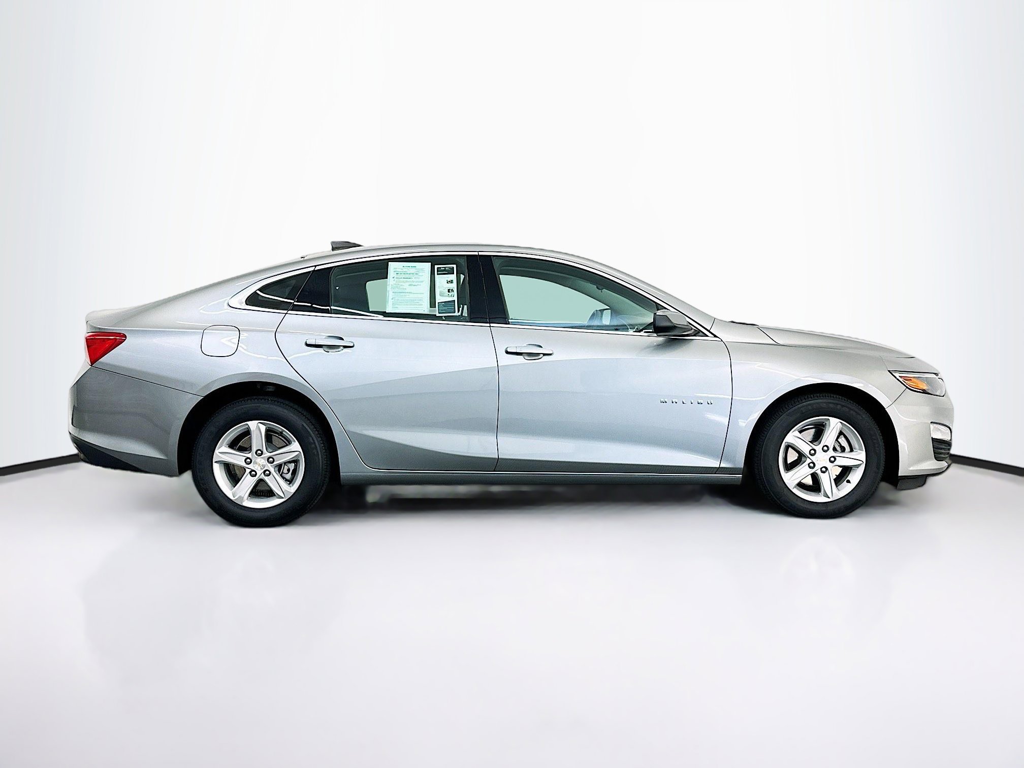 Used 2024 Chevrolet Malibu LS image 10