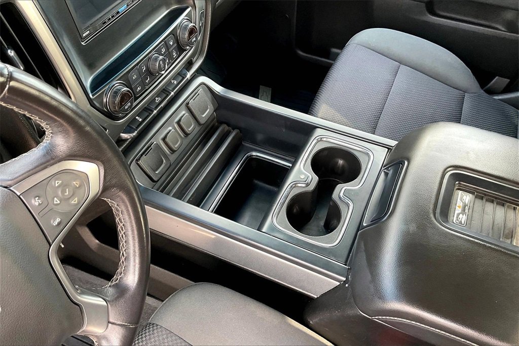 Used 2018 Chevrolet Silverado 1500 LT w/ Redline Edition image 15