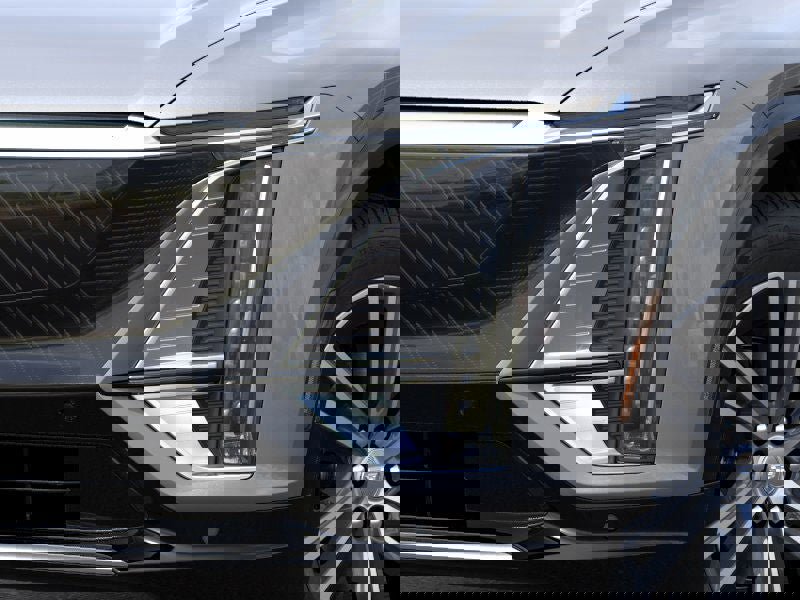 New 2026 Cadillac Lyriq Luxury image 10