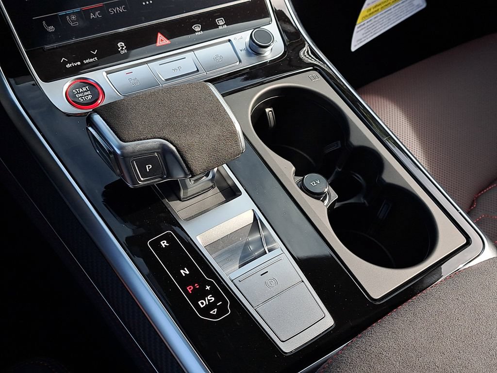 New 2026 Audi RS Q8 performance image 14