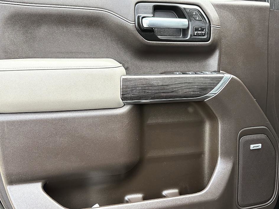 Used 2020 Chevrolet Silverado 1500 LTZ w/ LTZ Premium Package image 14