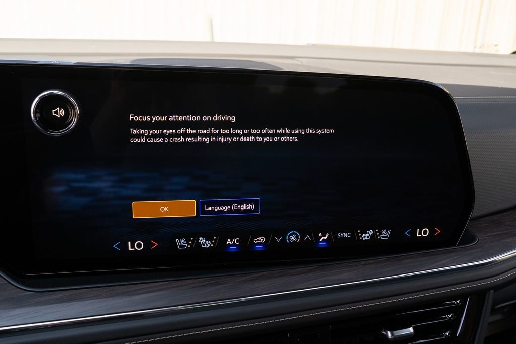 New 2025 Chevrolet Suburban Premier w/ Sun And Tow Package image 34