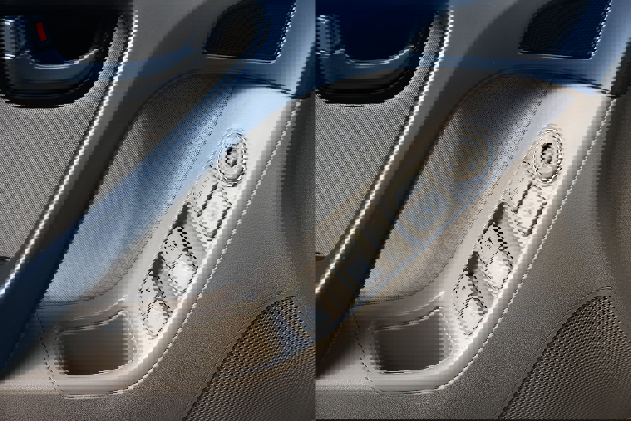 Used 2013 Hyundai Elantra GLS w/ Preferred Pkg image 47