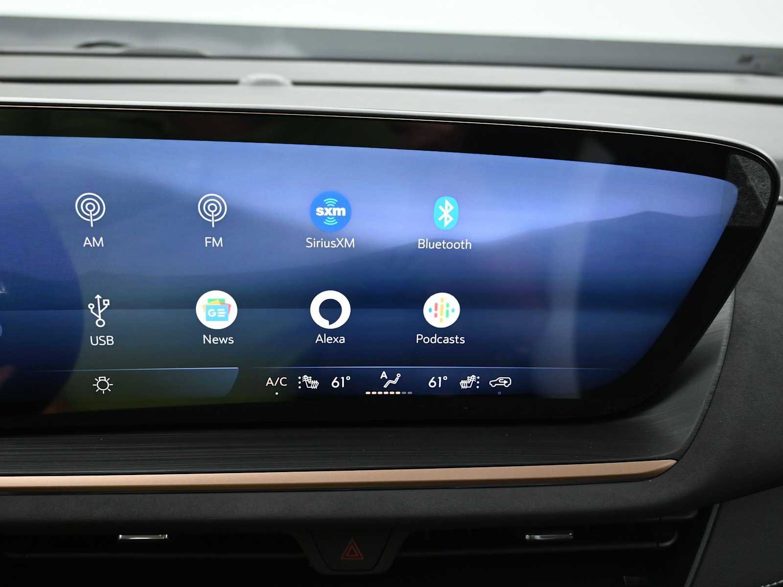 New 2025 Buick Envision Sport Touring image 21