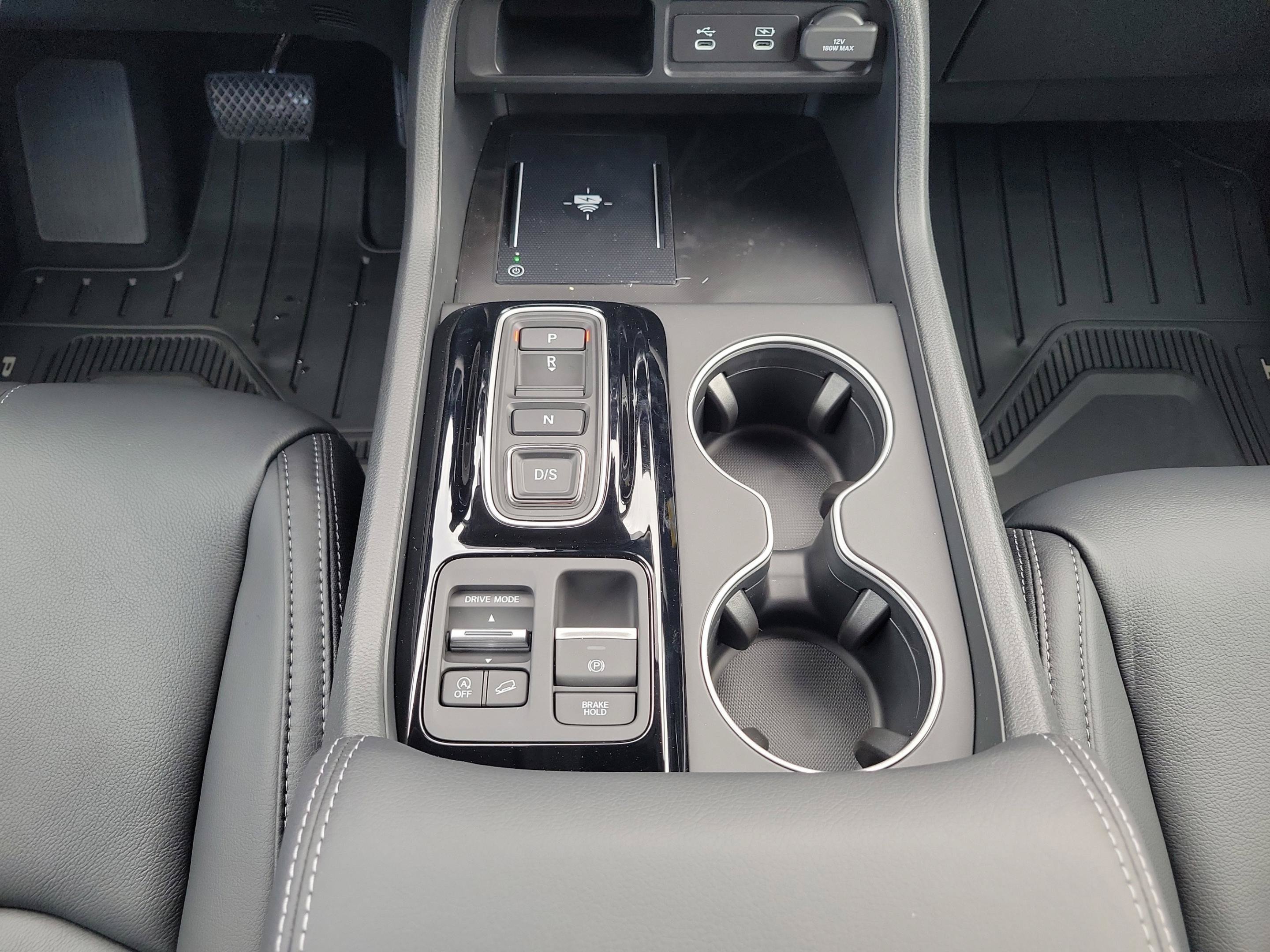 New 2026 Honda Pilot Touring image 16