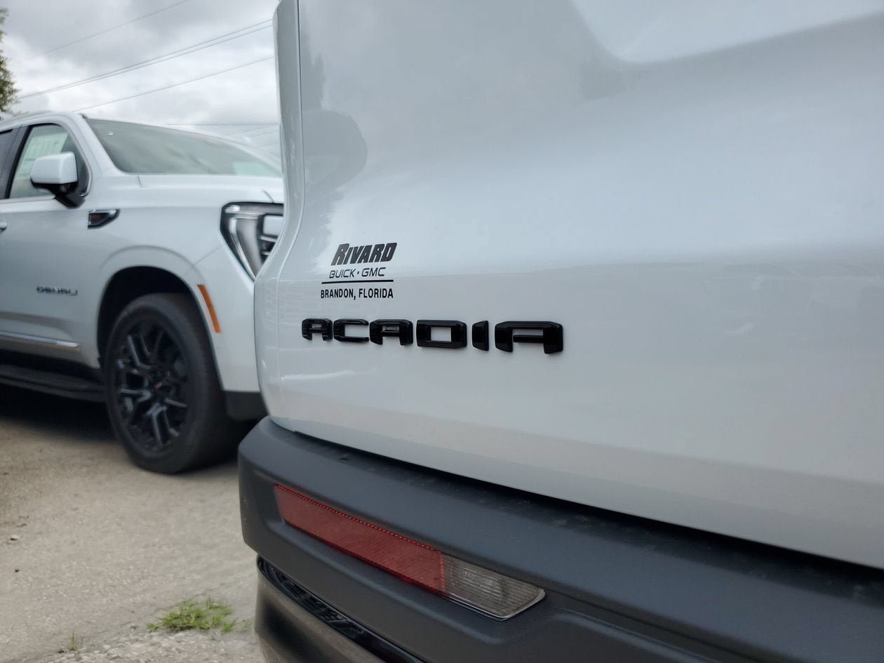 New 2026 GMC Acadia Elevation w/ Black Edition FWD image 8