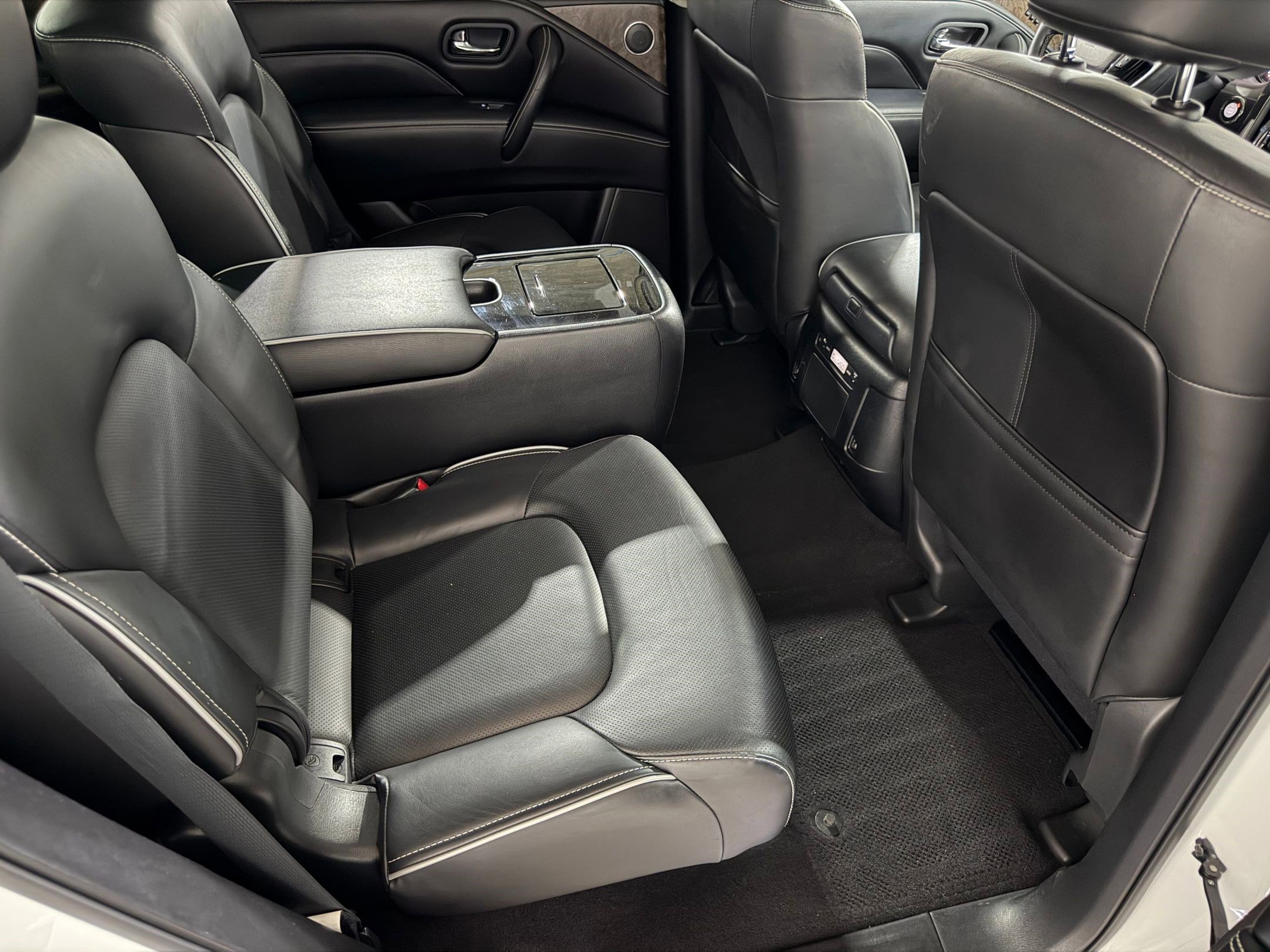 Used 2022 INFINITI QX80 Premium Select w/ Cargo Package RWD image 46