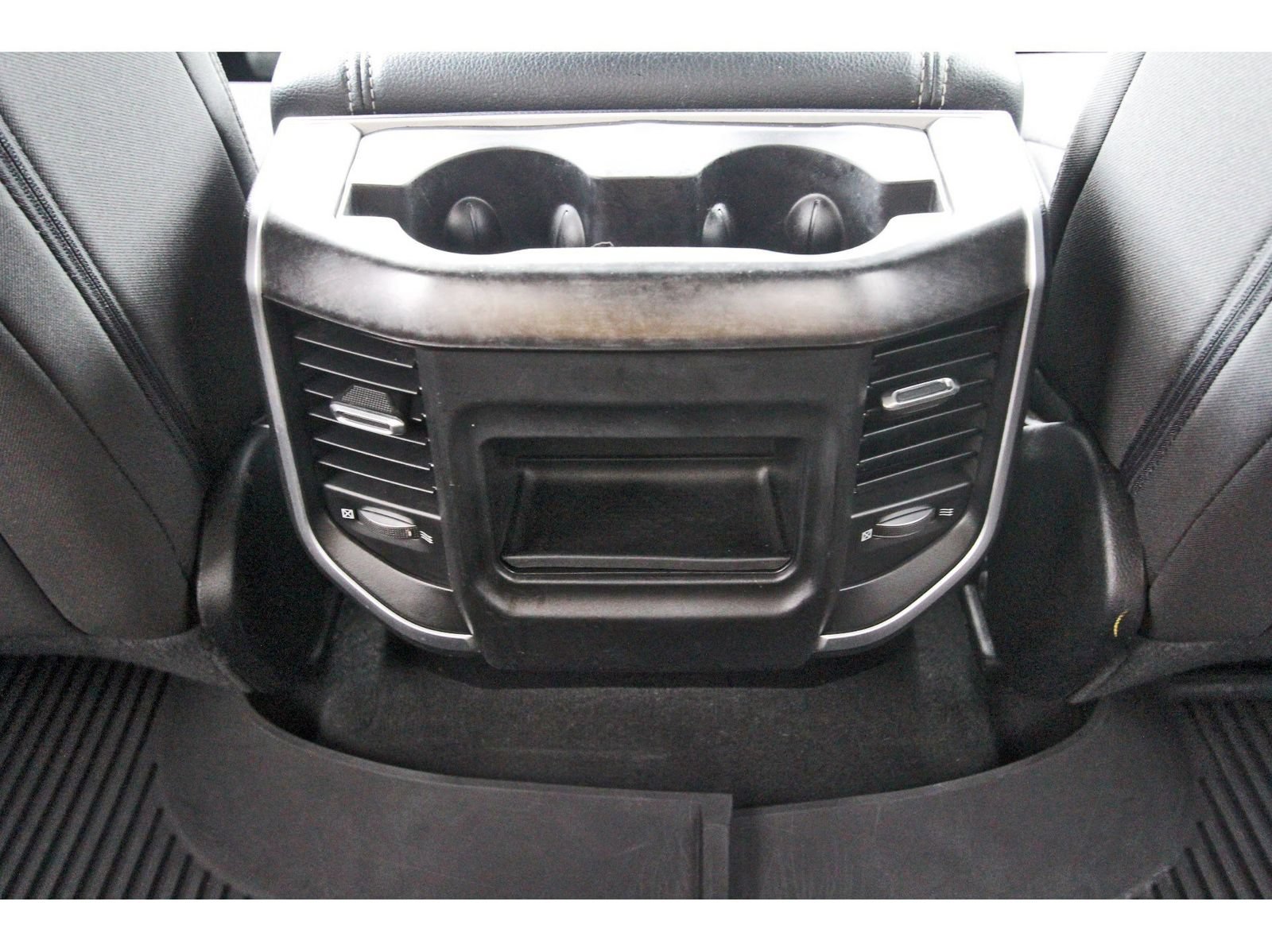 Used 2020 RAM 1500 Big Horn AWD/4WD image 15