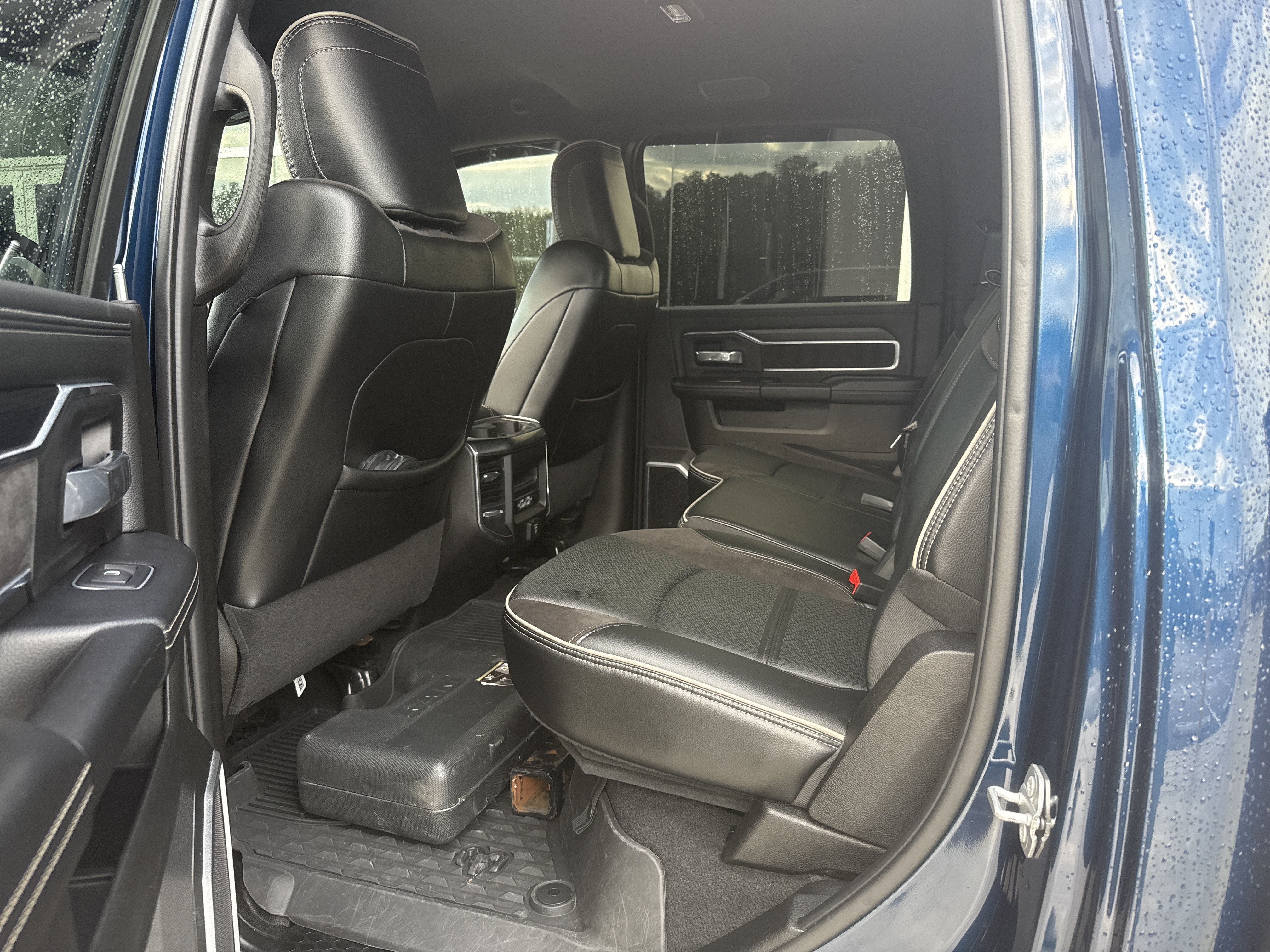Used 2023 RAM 2500 Laramie w/ Night Edition AWD/4WD image 12