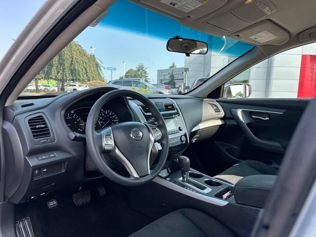 Used 2015 Nissan Altima 2.5 S w/ Power Driver Seat Package FWD image 12