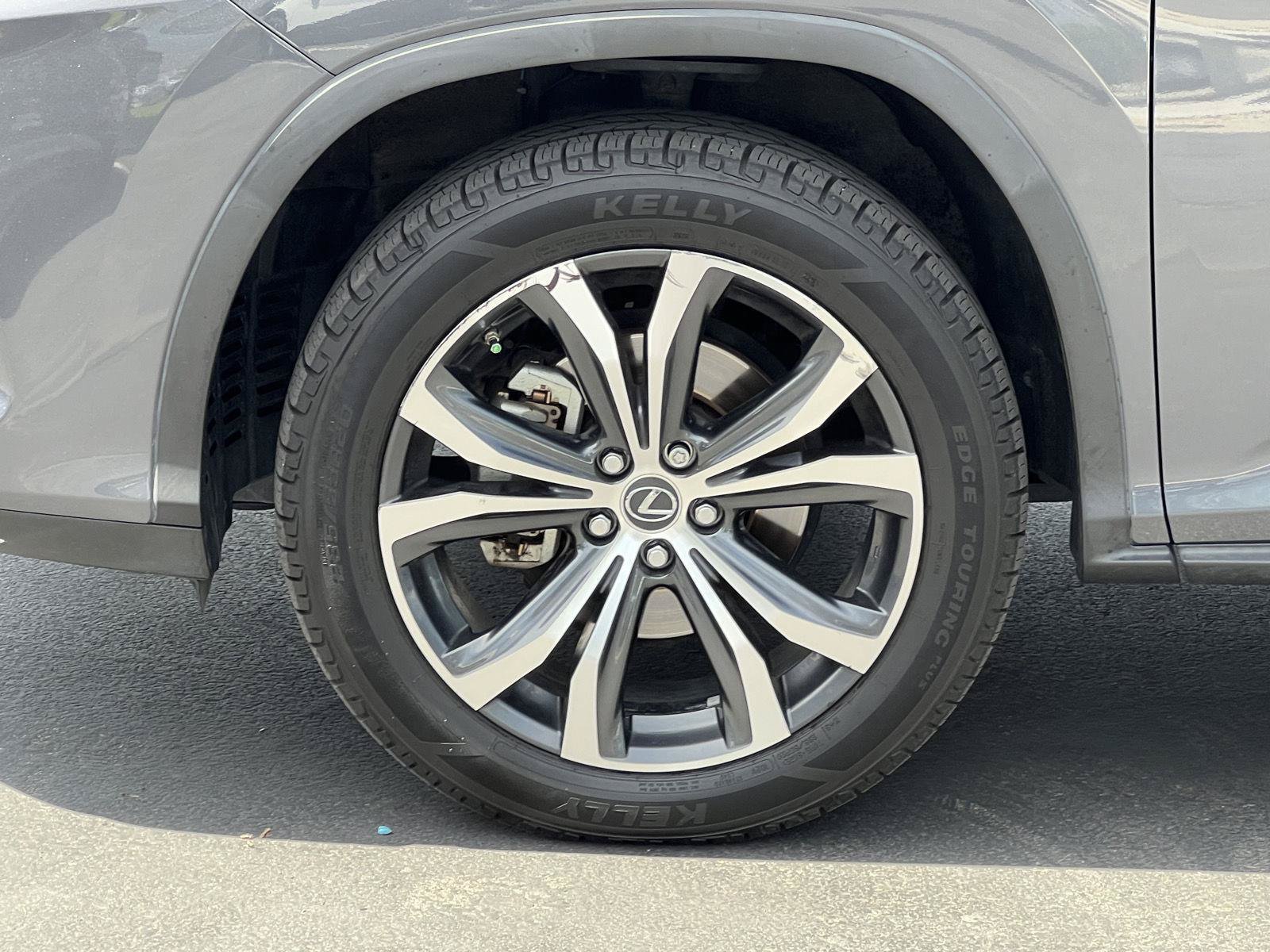 Used 2022 Lexus RX 350L Premium w/ Premium Package AWD/4WD image 13