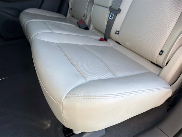 Used 2025 Cadillac XT5 Premium Luxury w/ Technology Package image 12