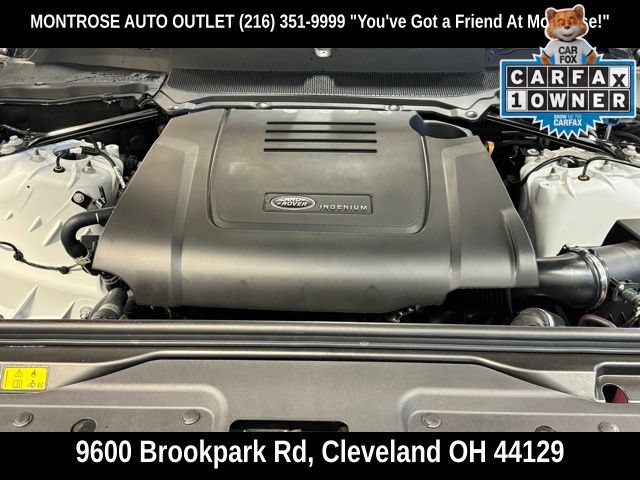 Used 2024 Land Rover Discovery Dynamic SE AWD/4WD image 38