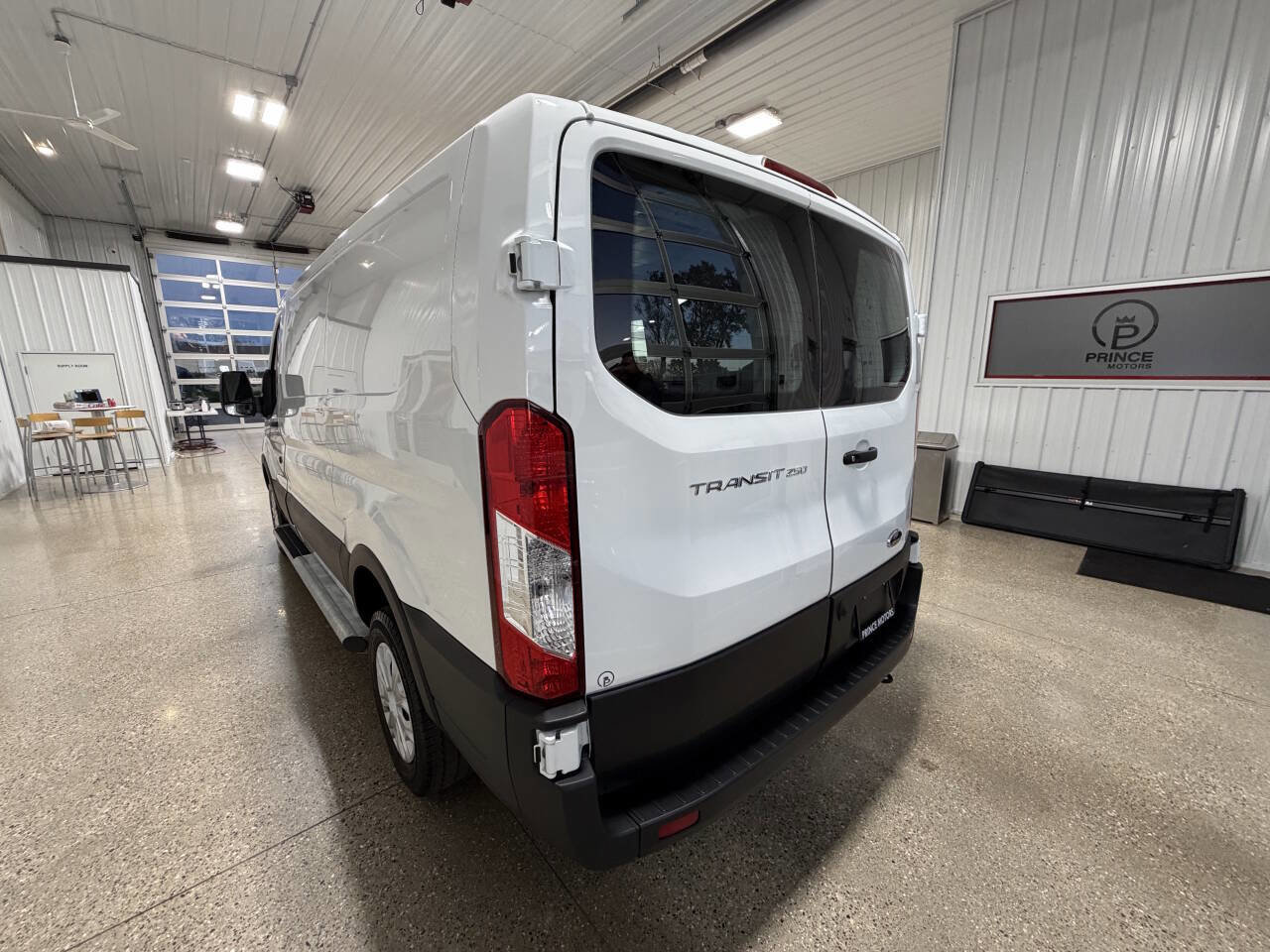 Used 2024 Ford Transit 250 Low Roof w/ Exterior Upgrade Package image 36