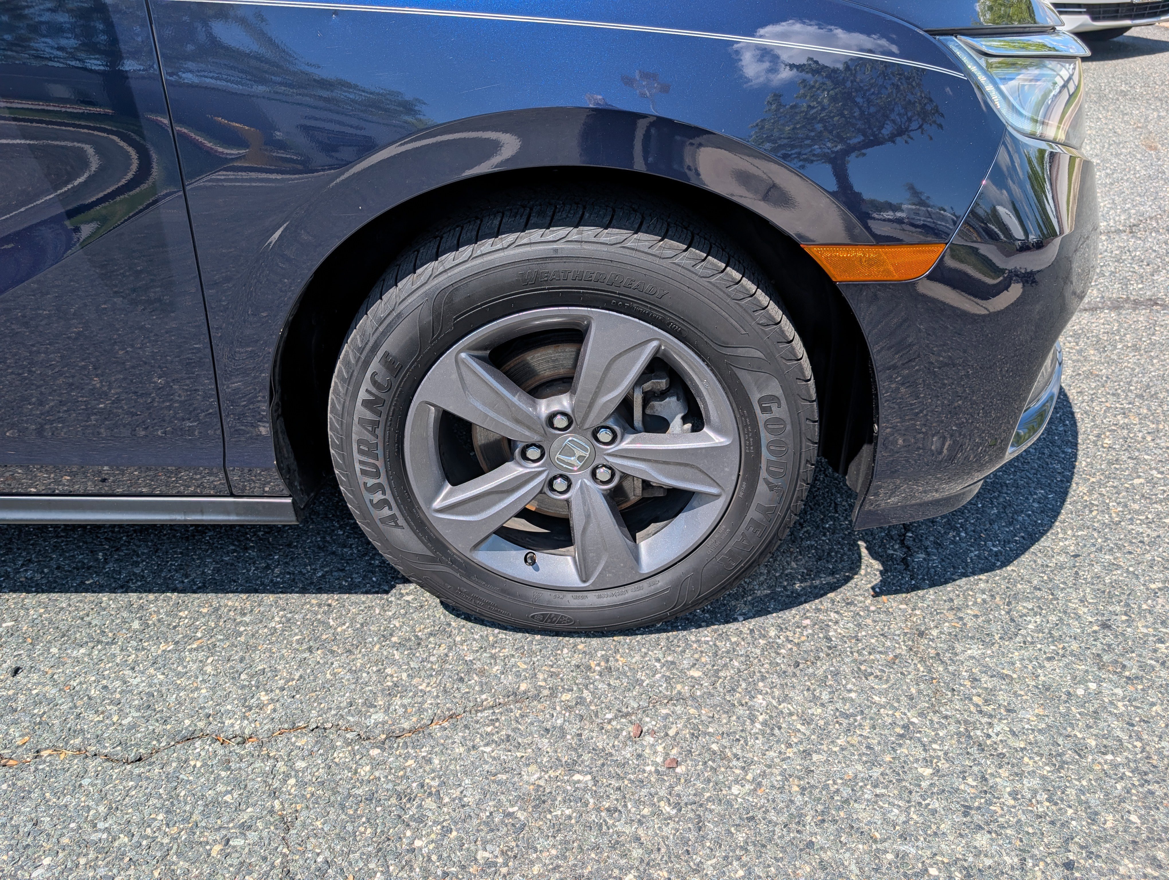 Used 2021 Honda Odyssey EX image 9