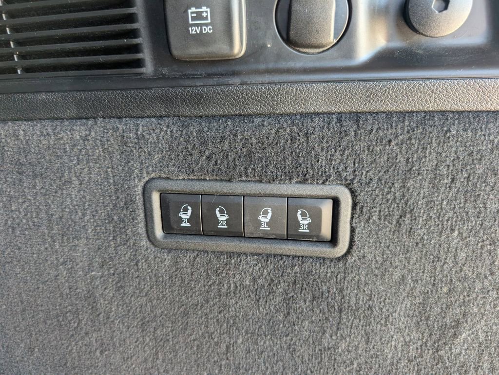 Used 2022 Jeep Grand Wagoneer Series III w/ Rear Seat Video Group 1 image 29