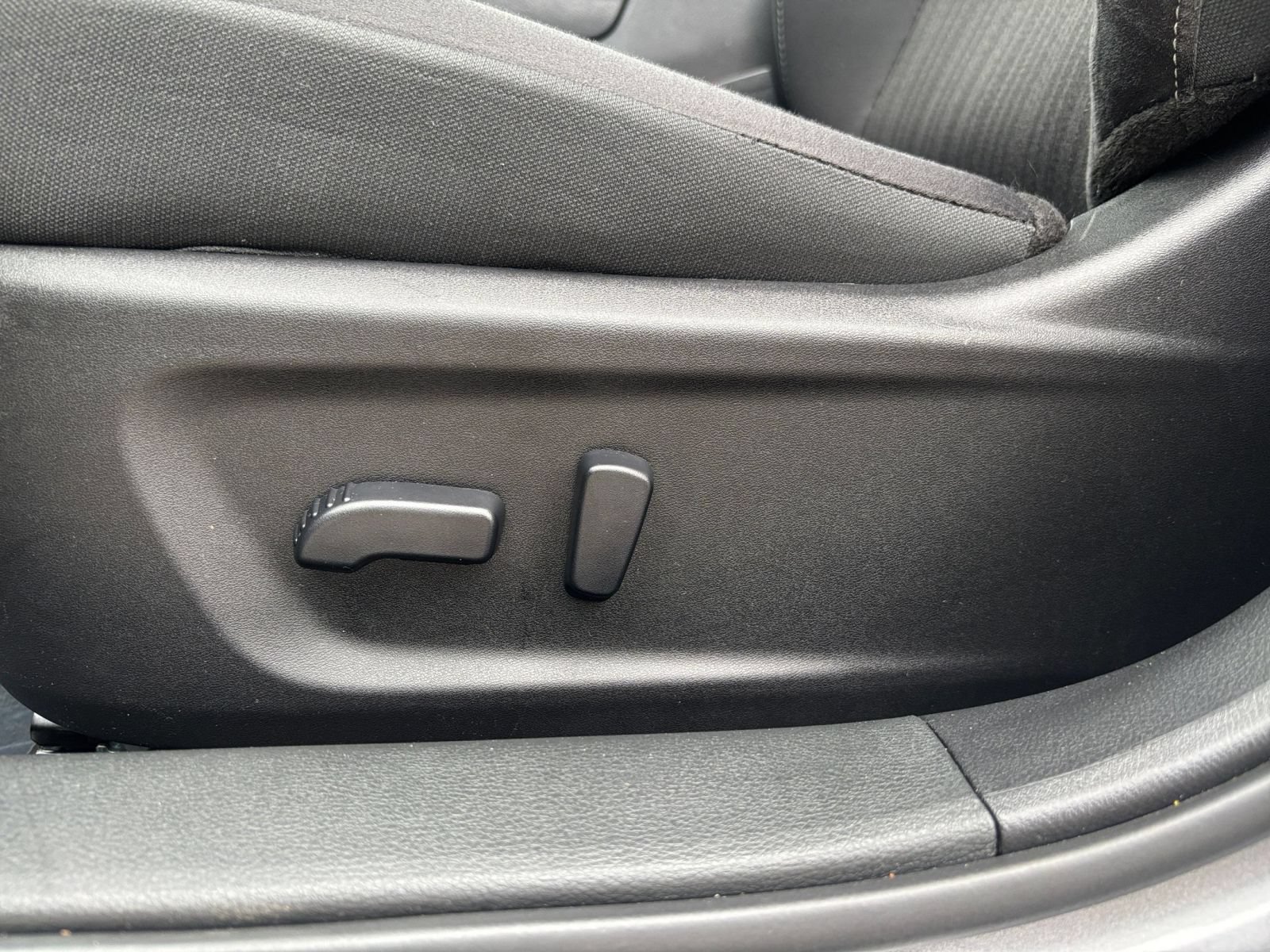 Used 2026 Nissan Altima 2.5 SV FWD image 17
