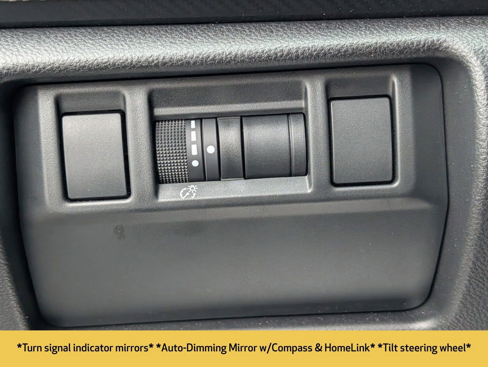 Certified 2024 Subaru Crosstrek 2.0i Premium w/ Crosstrek Mirror Package AWD/4WD image 11