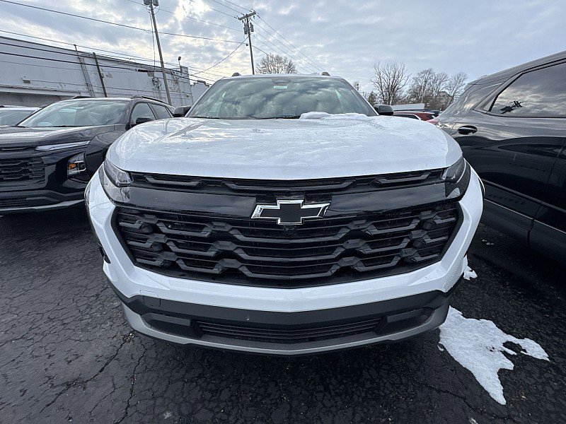 New 2026 Chevrolet Equinox LT w/ Midnight Edition image 3