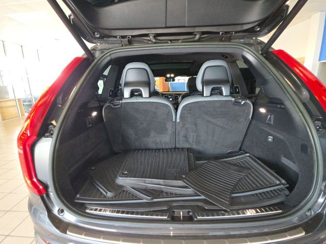 Used 2023 Volvo XC90 B6 Ultimate w/ Protection Package Premier image 25