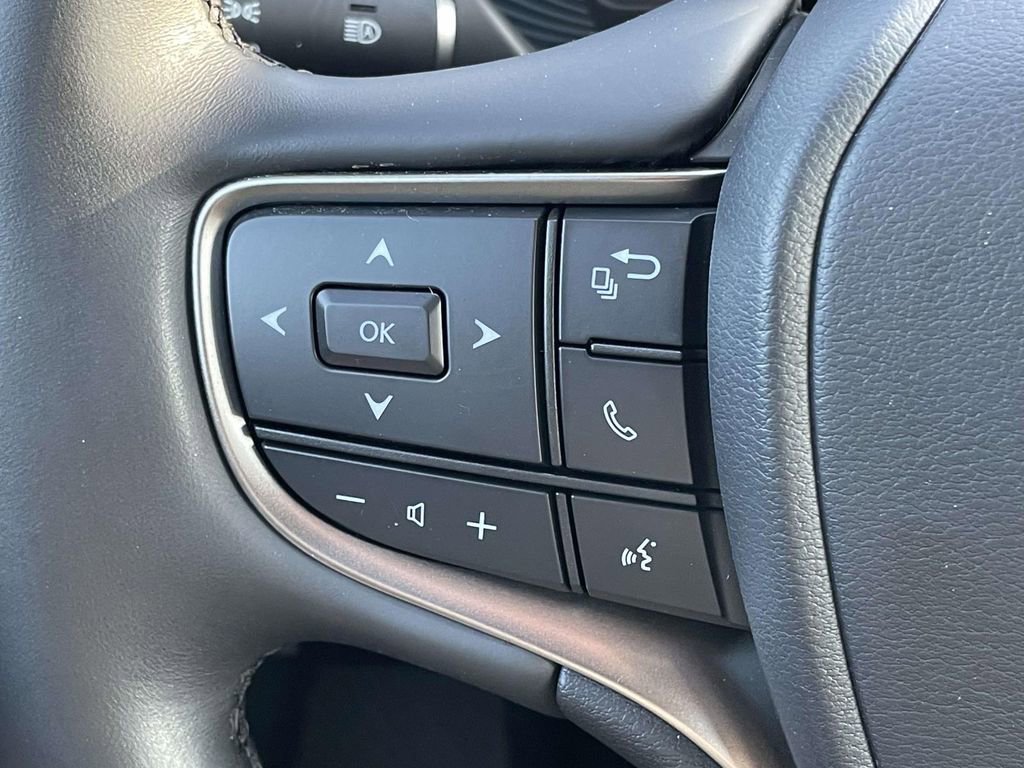 Used 2023 Lexus UX 250h FWD w/ Accessory Package (Z2) image 11