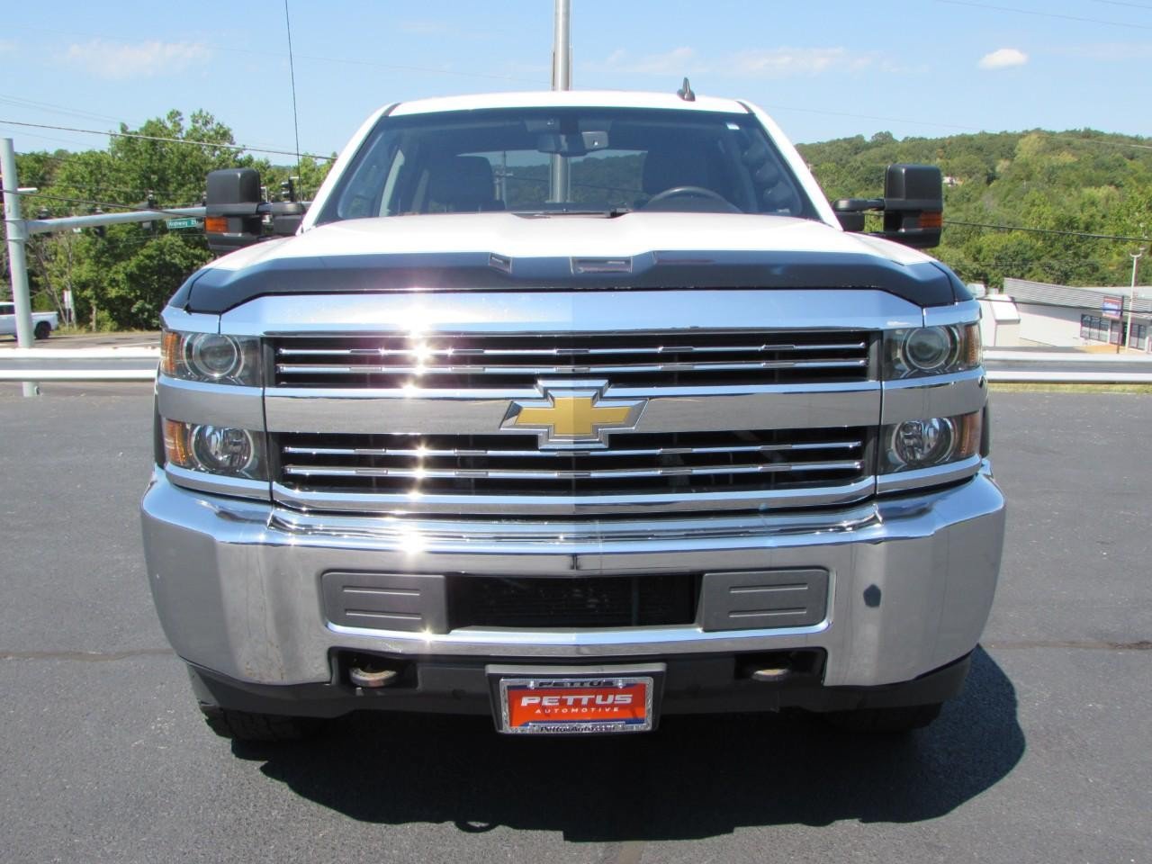 Used 2016 Chevrolet Silverado 2500 W/T w/ WT Convenience Package AWD/4WD image 2