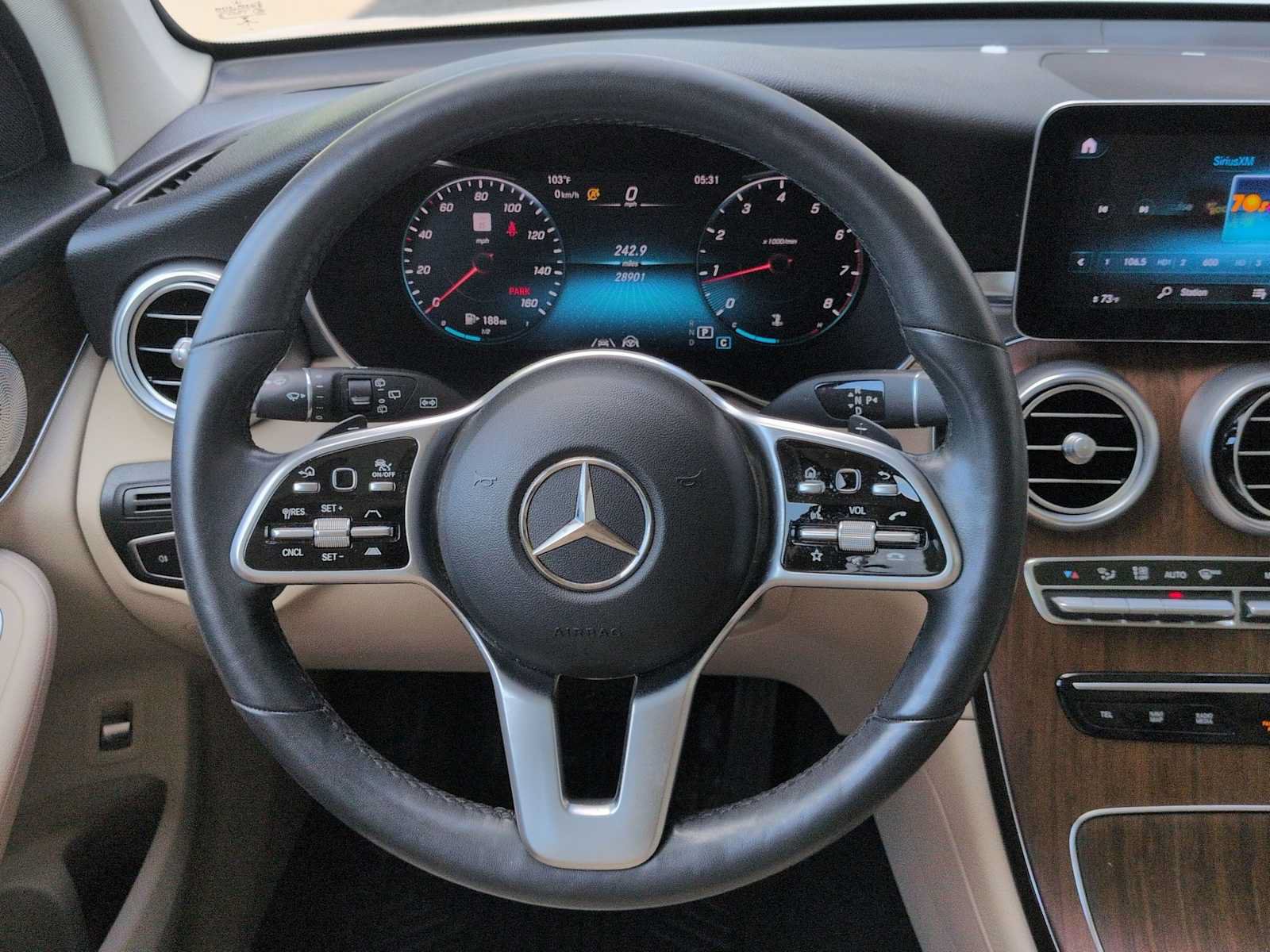 Used 2021 Mercedes-Benz GLC 300 4MATIC image 25