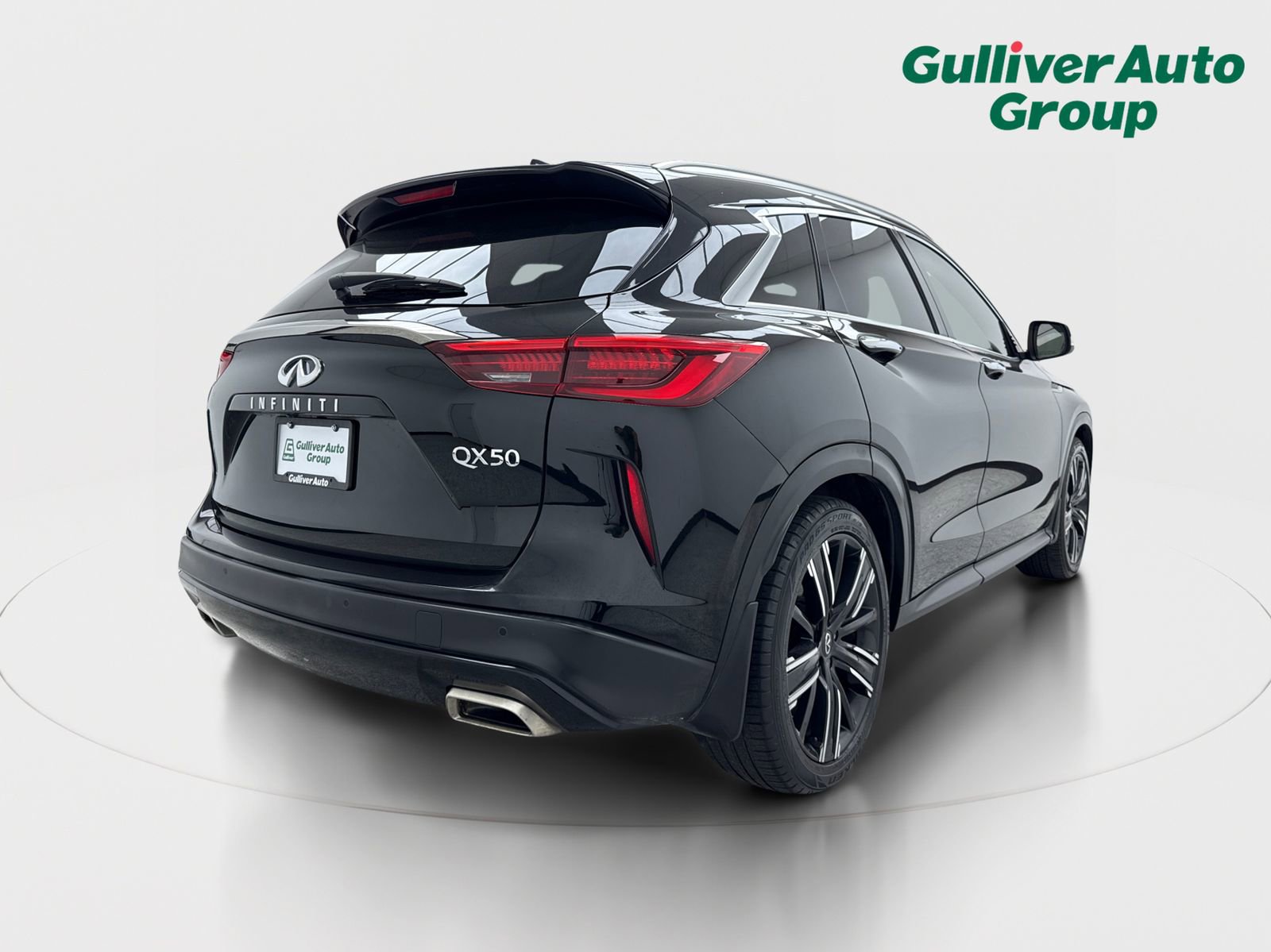 Used 2021 INFINITI QX50 Luxe w/ Appearance Package FWD image 8