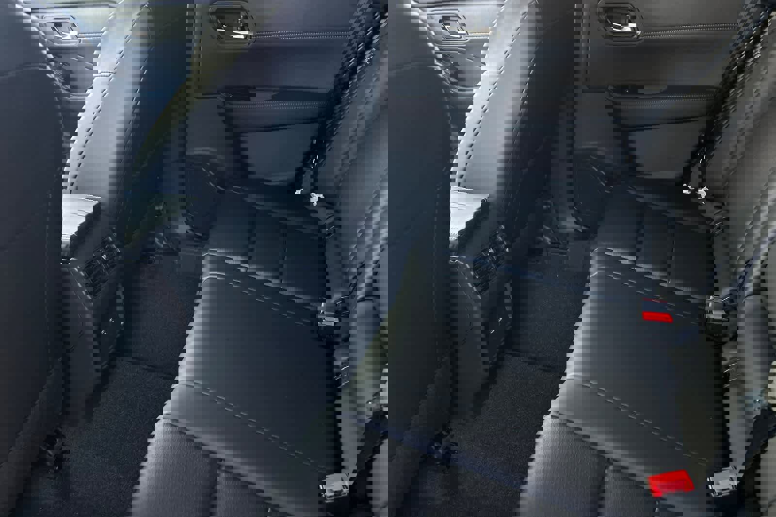 New 2026 Nissan Rogue SV w/ SV Premium Package image 5