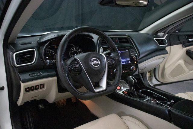 Used 2023 Nissan Maxima Platinum image 25