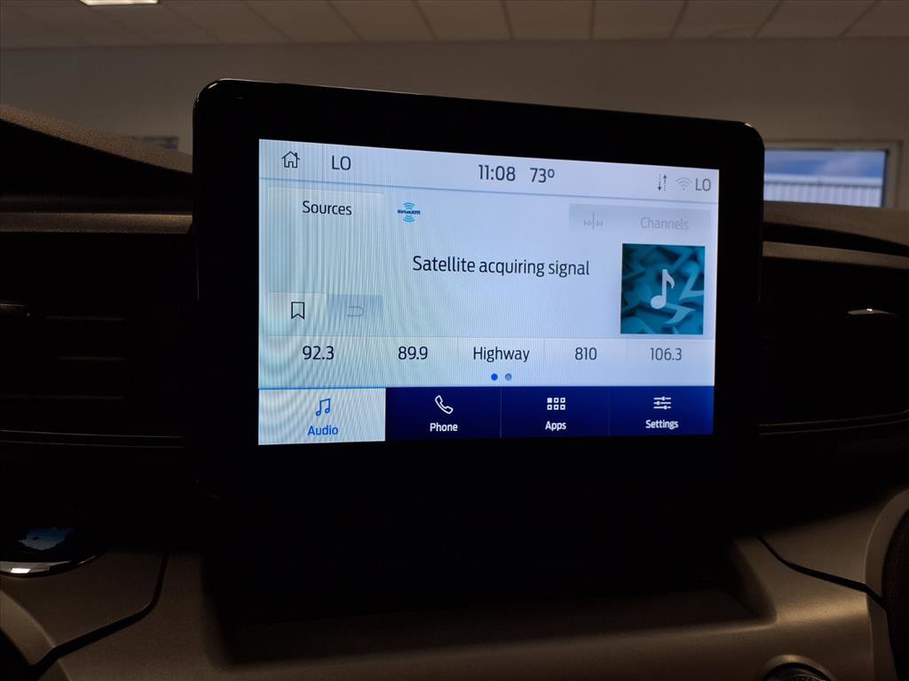 Used 2022 Ford Explorer XLT image 25