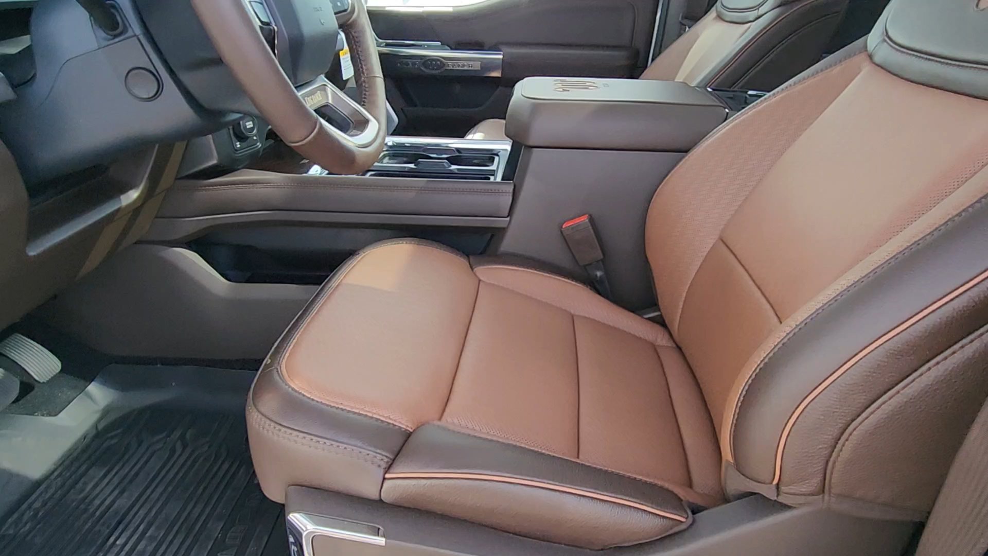 New 2026 Ford F250 King Ranch w/ Chrome Package image 31