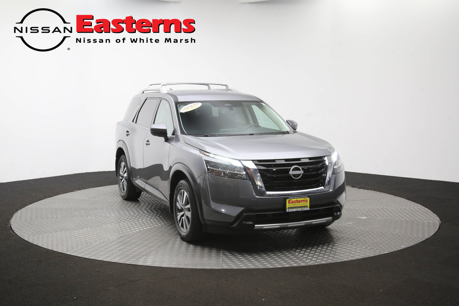Used 2024 Nissan Pathfinder SL AWD/4WD image 53