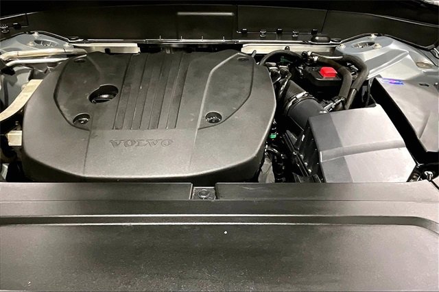 Certified 2023 Volvo XC90 B5 Core w/ Protection Package Premier image 11