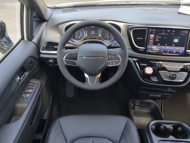New 2027 Chrysler Pacifica Select FWD image 20