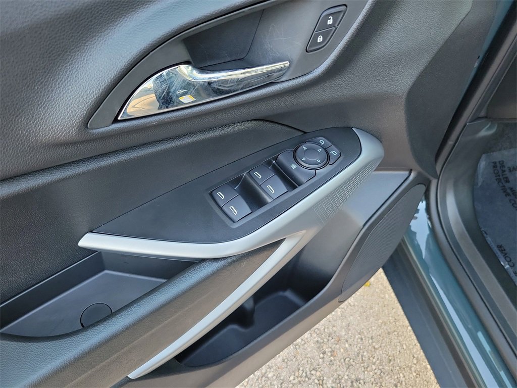 Used 2026 Chevrolet Trax LS image 16