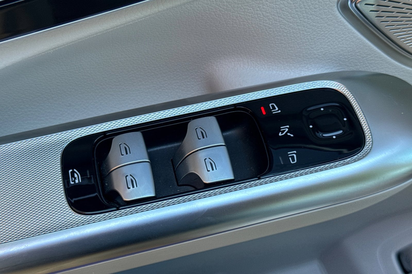 Certified 2023 Mercedes-Benz EQE 350+ 4MATIC SUV image 13