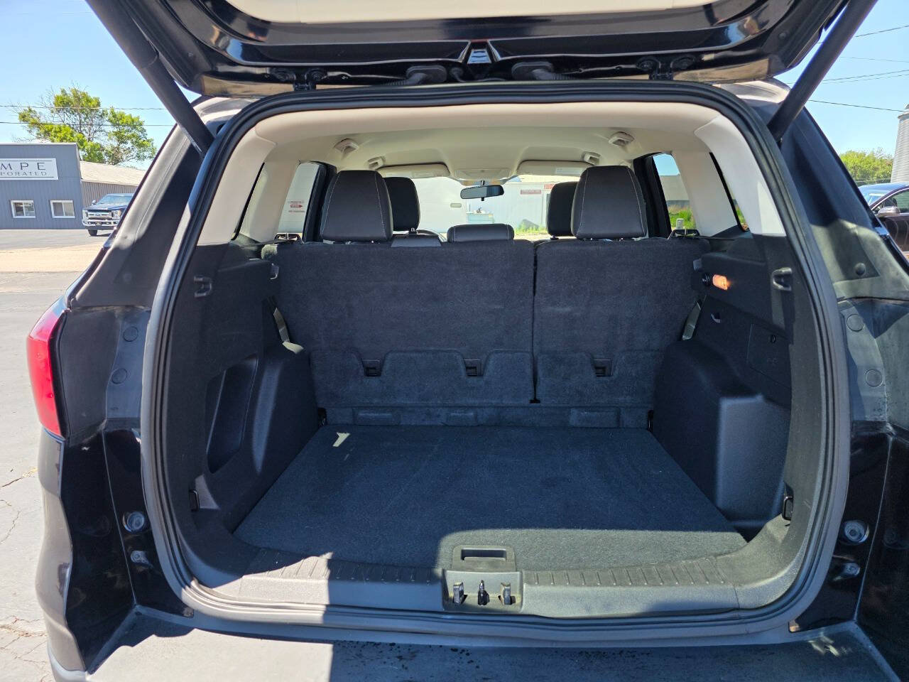 Used 2019 Ford Escape SEL AWD/4WD image 9