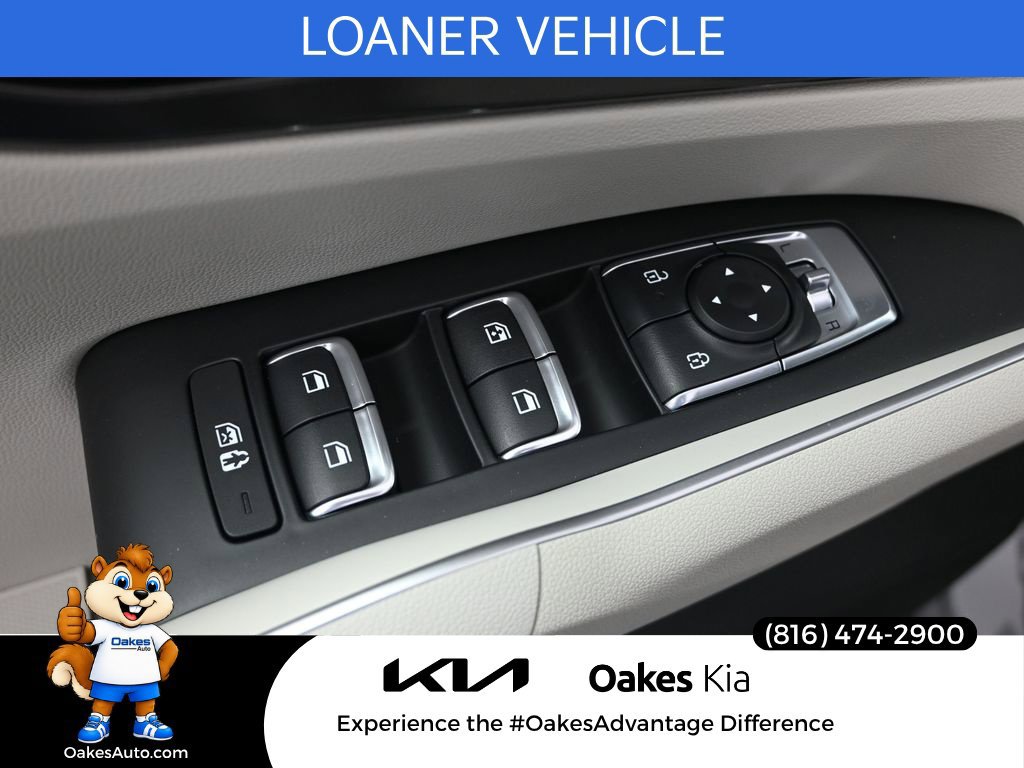 Certified 2026 Kia Sorento S FWD image 10