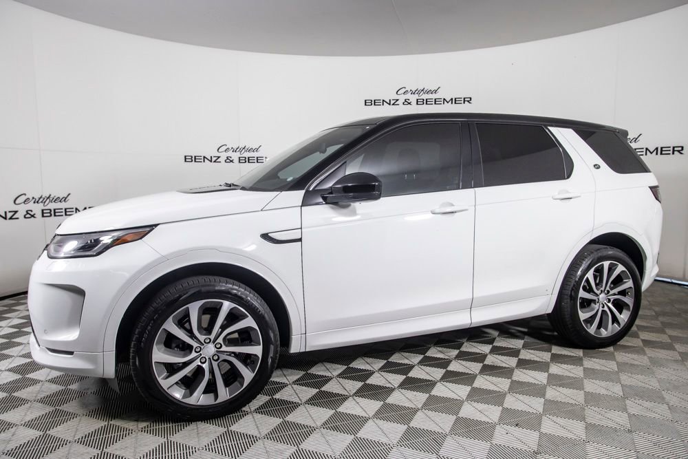 Used 2022 Land Rover Discovery Sport SE R-Dynamic image 11