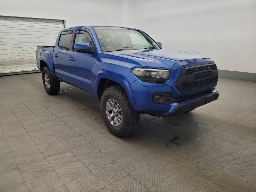 Used 2016 Toyota Tacoma SR5 w/ SR5 Appearance Package (SN) image 13