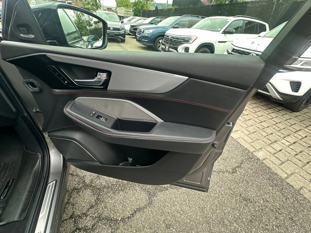 Used 2023 Acura MDX A-Spec AWD/4WD image 39