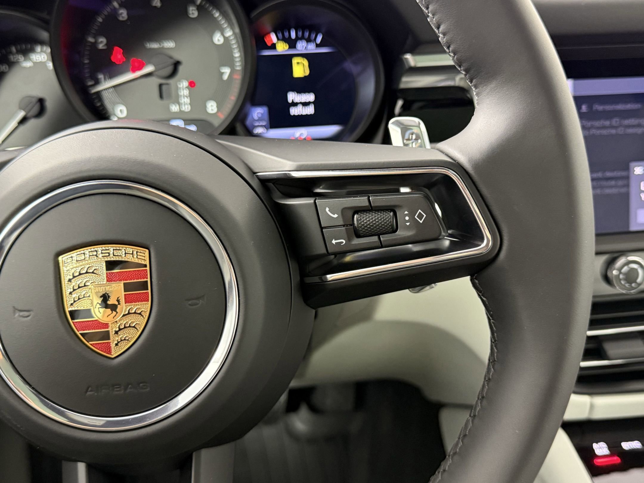 New 2025 Porsche Macan image 19
