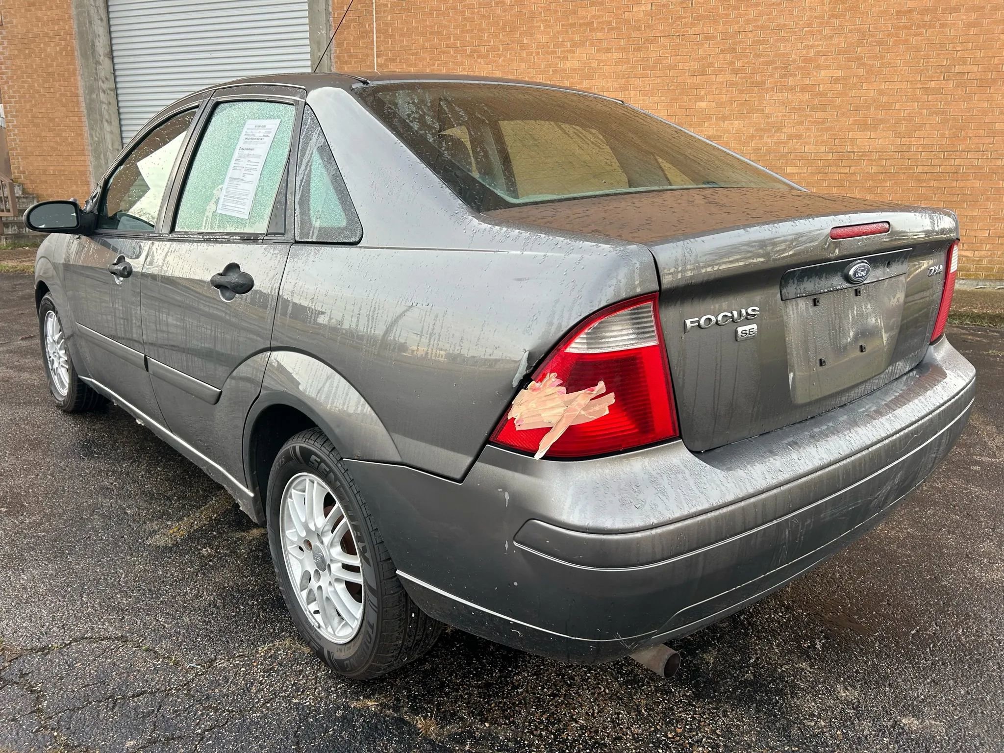 Used 2005 Ford Focus SE image 4