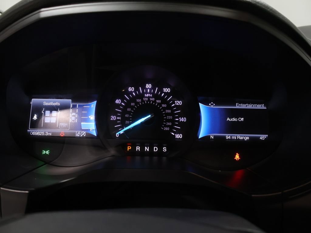 Used 2022 Ford Edge Titanium image 39