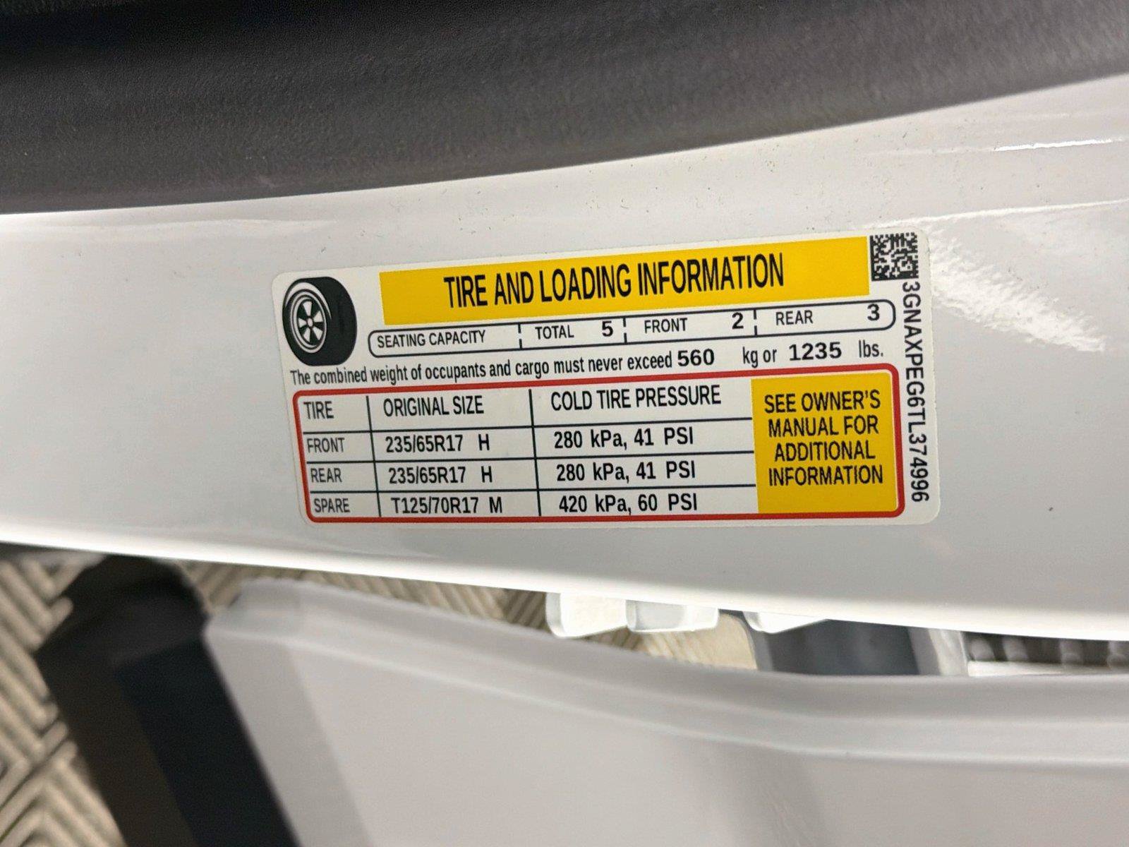 Used 2026 Chevrolet Equinox LT AWD/4WD image 41