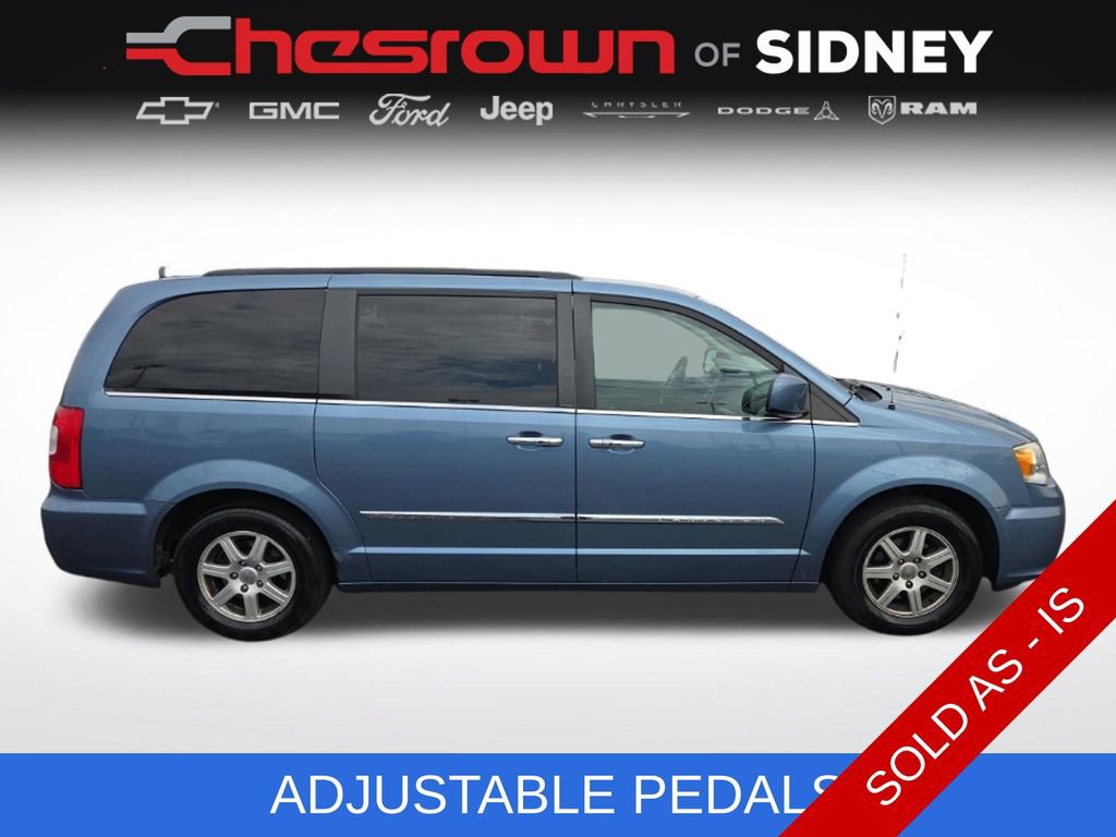 Used 2011 Chrysler Town & Country Touring w/ Security Group FWD image 4