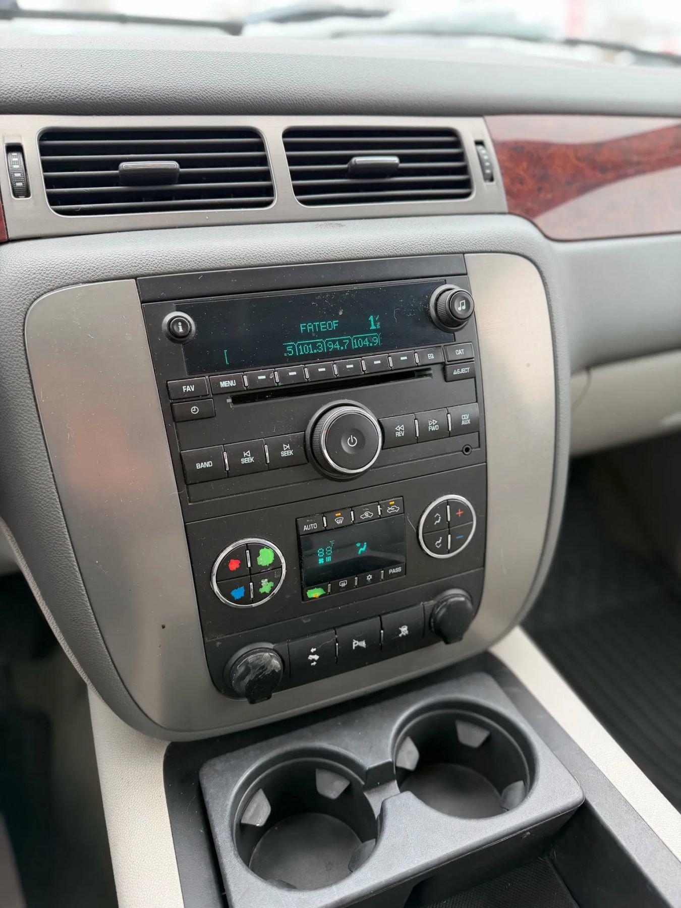 Used 2009 GMC Sierra 1500 SLT w/ Suspension Package, Off-Road image 10